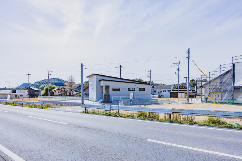 ゆとりを持たせる平屋 | 糸島エリア – Eidai House